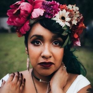 Meet your Posher, Neah